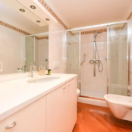 Garda Apartment