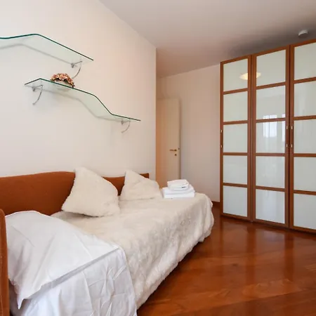 Garda Apartmán Sirmione